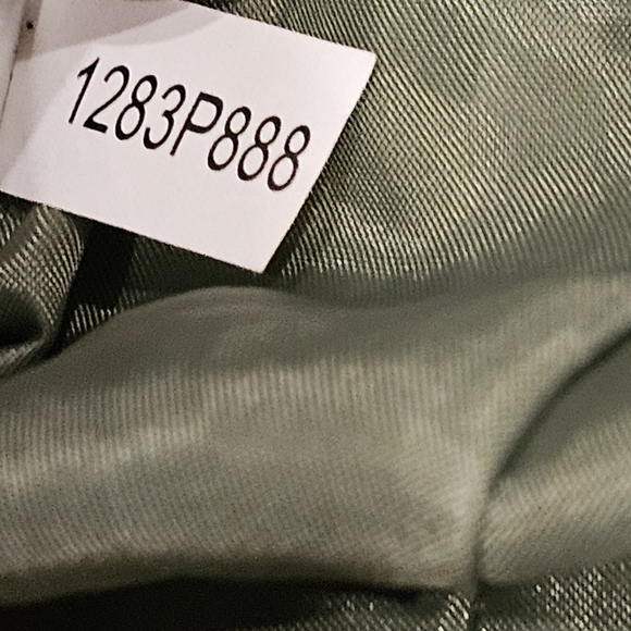 Luxury Tahari Jacket Arthur S. Levine Size 8P - Picture 2 of 8